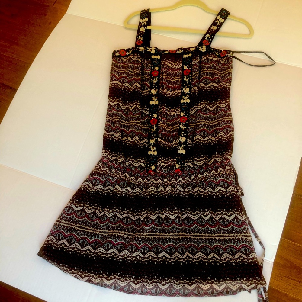 MM couture size medium dress with embellishments on straps